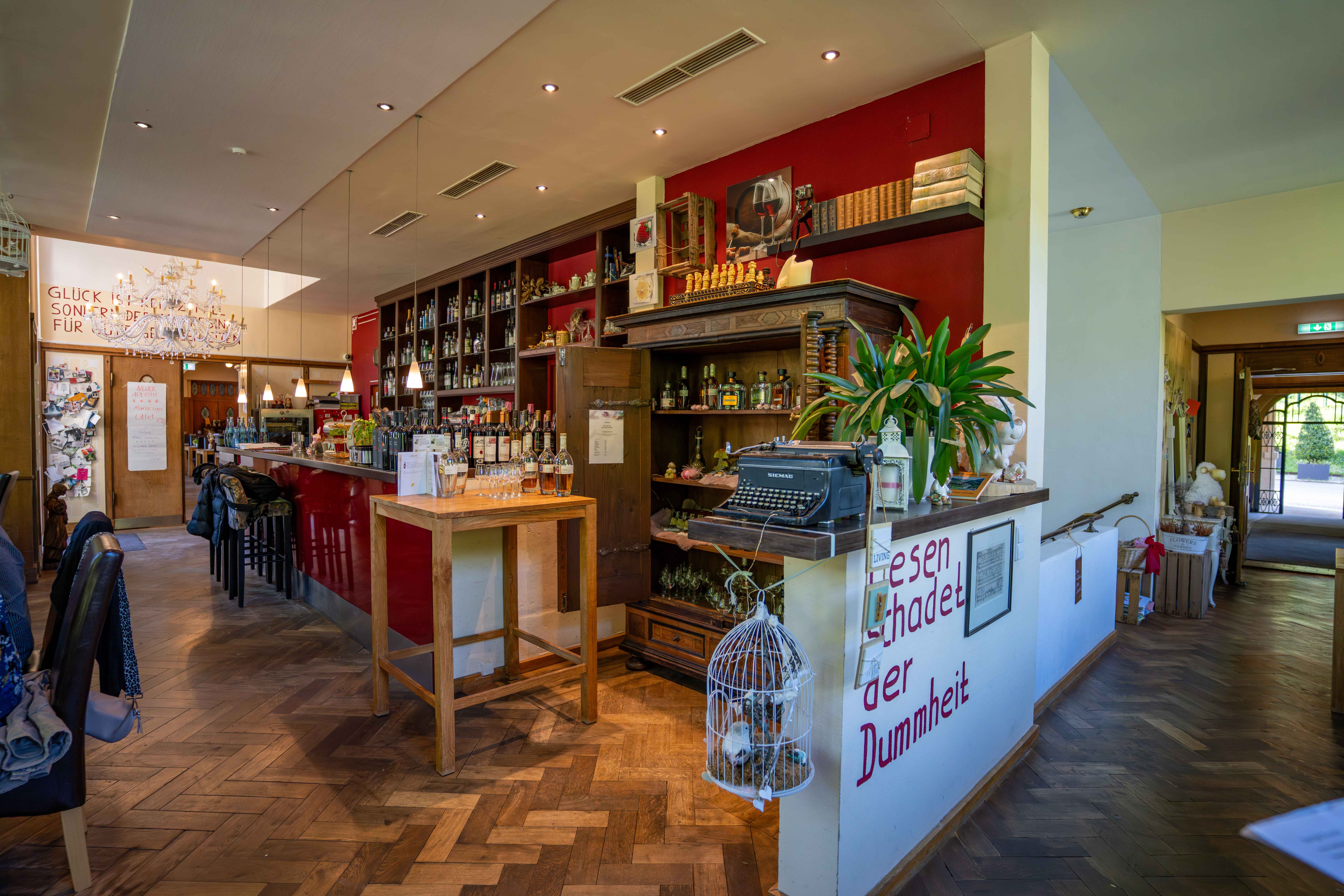 Bar und Cocktails der Bad Wildbad Gastronomie Melange – stilvolle Abende im Schwarzwald